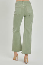 Load image into Gallery viewer, Heaven Crop Flares Plus