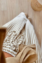 Load image into Gallery viewer, Let Me Be Plus Pants
