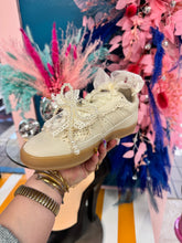 Load image into Gallery viewer, Gracie Sneakers
