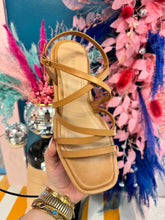 Load image into Gallery viewer, Halo Sandals
