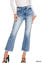 Load image into Gallery viewer, Lexie Cropped Denim Jeans
