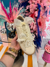 Load image into Gallery viewer, Gracie Sneakers
