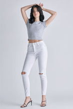 Load image into Gallery viewer, Wilma Skinny Jeans
