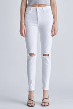 Load image into Gallery viewer, Wilma Skinny Jeans
