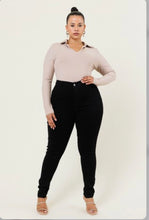 Load image into Gallery viewer, Plus Mila Skinnies
