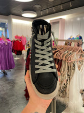 Load image into Gallery viewer, The Riri Sneakers
